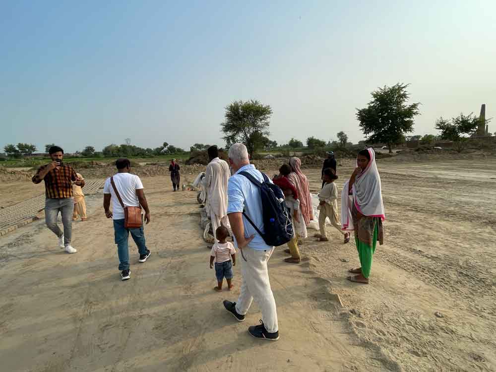 Dagelijks leven in Pakistan waar de BeFree-campagne gezinnen helpt