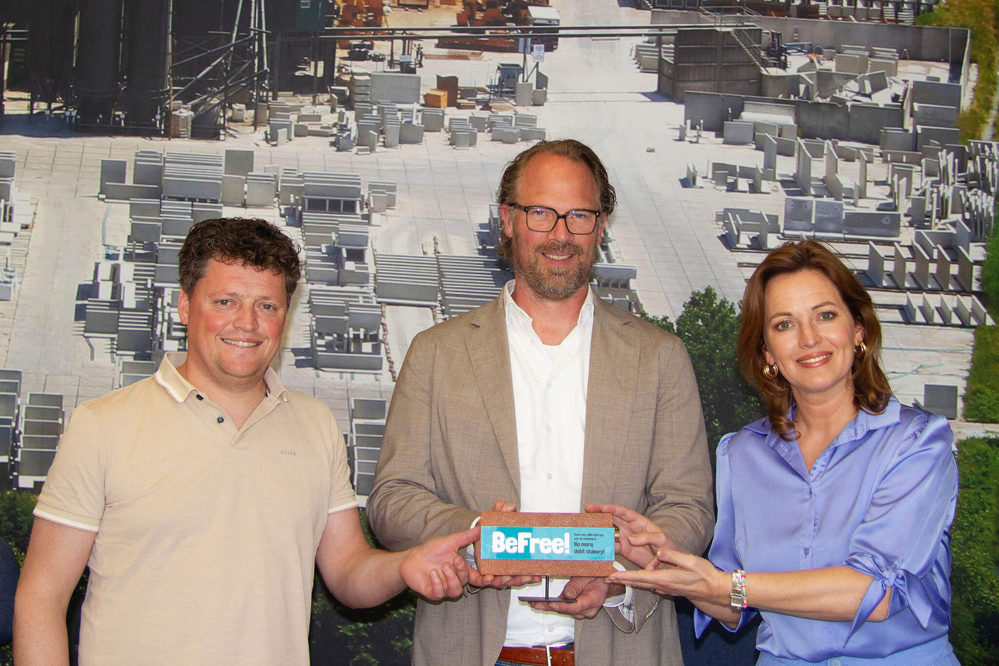 Eerste vrijheidsteen gelegd door Bosch Beton